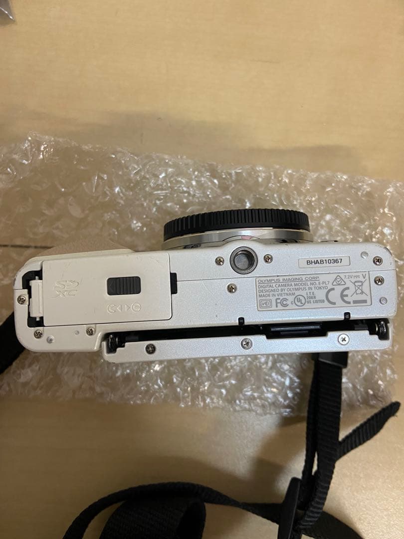 OLYMPUS PEN Lite E-PL7 ホワイト