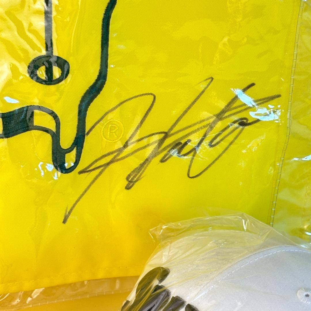 マスターズ2021フラッグ・松山モデルキャップ　松山英樹　直筆サイン