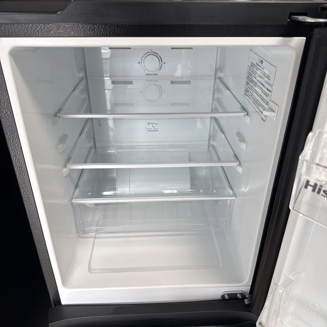 名古屋近郊限定　2024年　ハイセンス 冷蔵庫　135L 黒