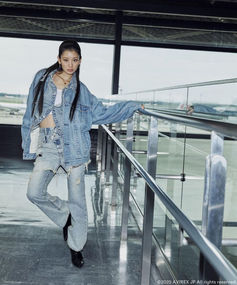 AVIREX × MOUSSY フレアパンツ