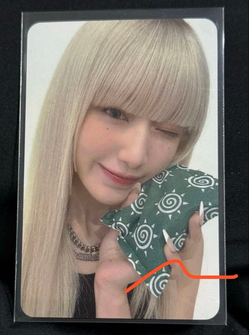 IDLE シュファ Mono 当選 数量限定 ラキドロ トレカ