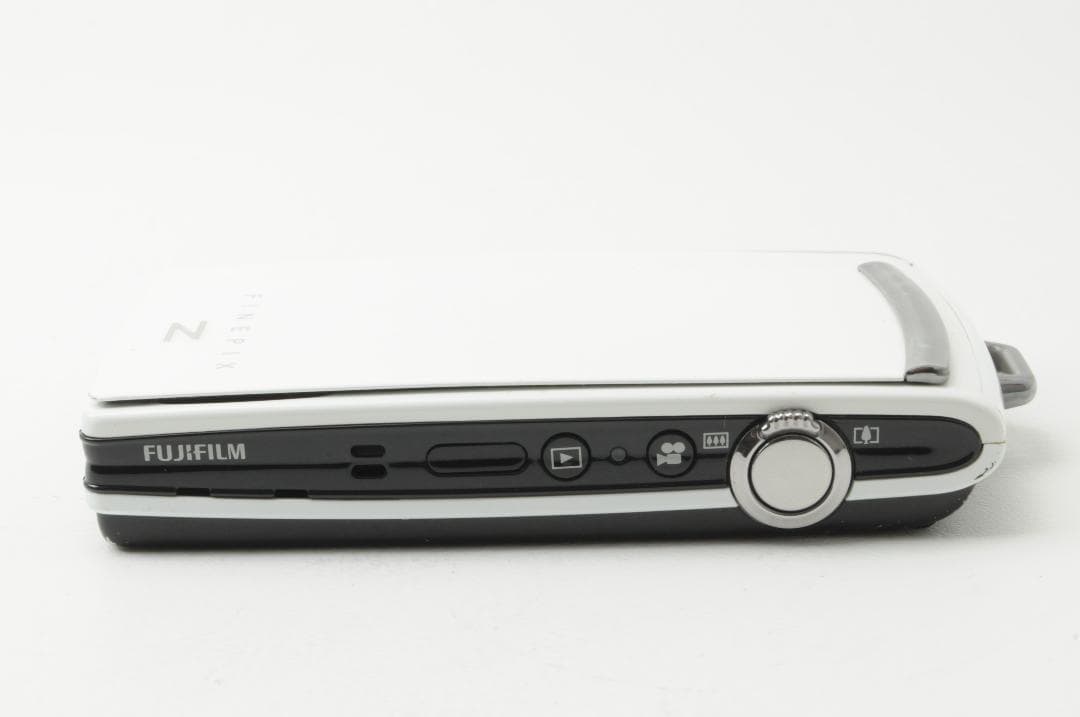 FUJIFILM 富士フイルム FinePix Z1100EXR ホワイト