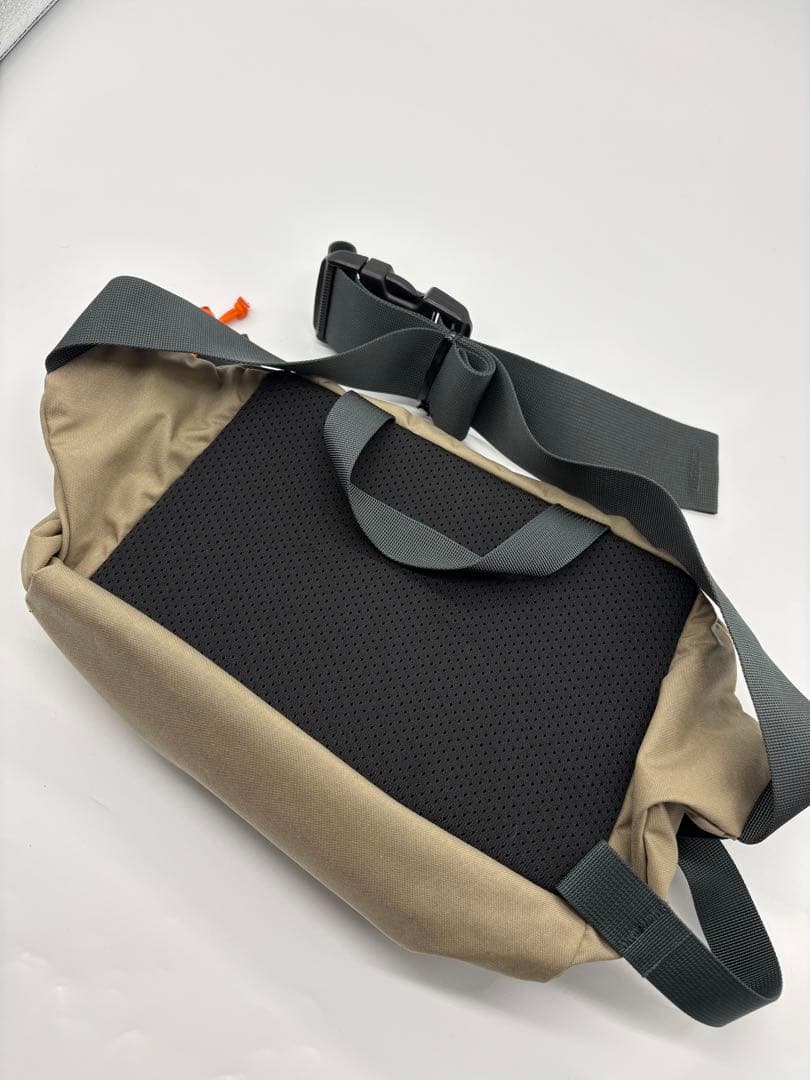 ミステリーランチ フルムーン ハマス ウエストバック ボディバック