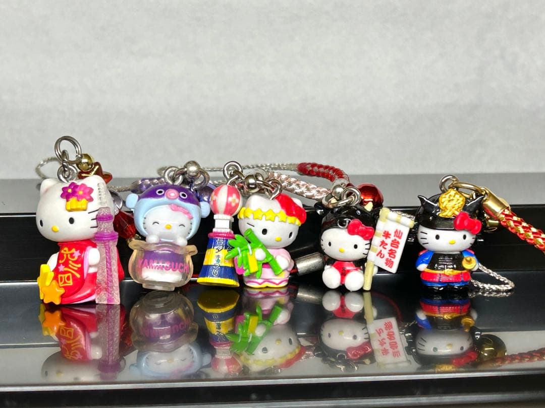 ハローキティ ご当地キティ　根付け　ストラップ　まとめ売り　限定　廃盤品　北海道
