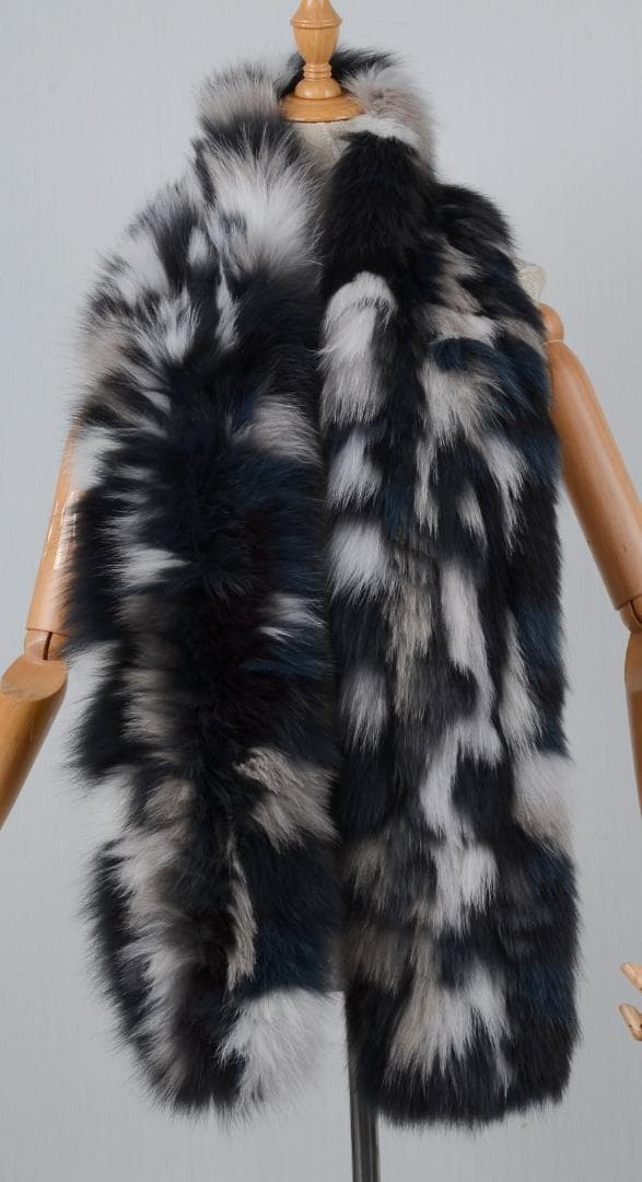 新品限定 豪華フォックスを両面で使ったロングマフラー 編み込み/毛皮ファー