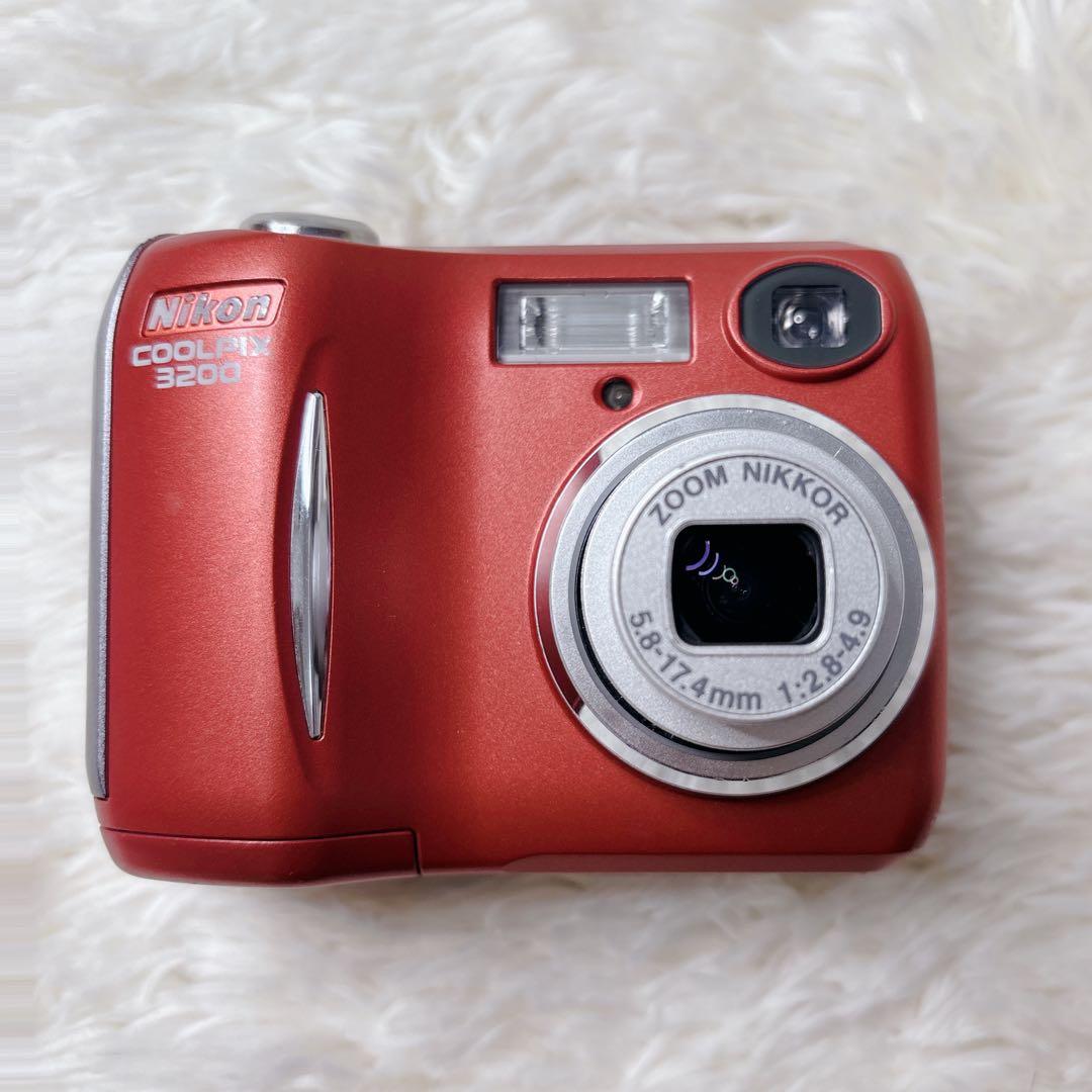 【美品】 Nikon COOLPIX 3200 オールドデジカメ 乾電池式レトロ