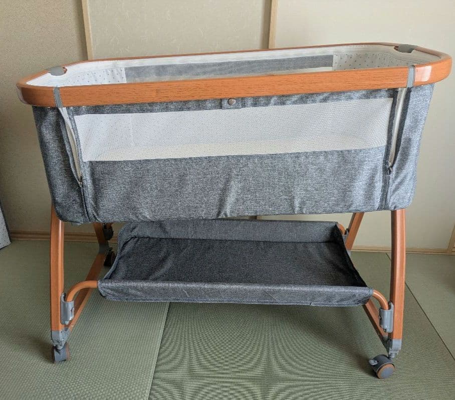 【送料込み】ベビーベッド グレー 高さ調整可能 ゆりかご 蚊帳付き