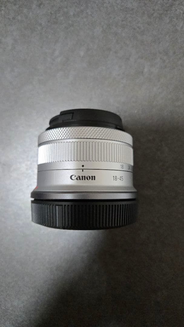 Canon RF-S18-45mm F4.5-6.3 IS STM　ズームレンズ