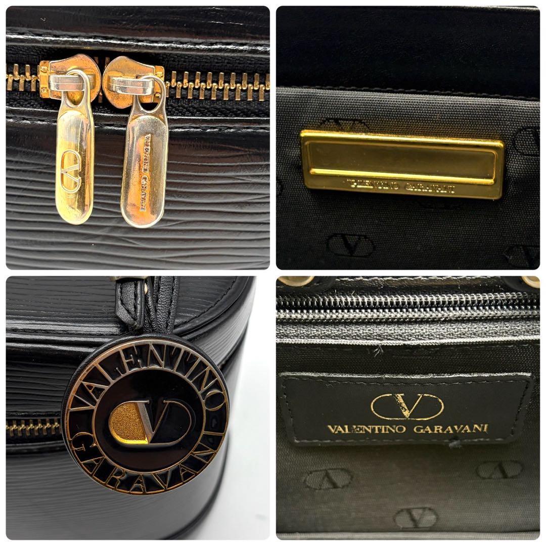 ヴァレンティノガラヴァーニ バニティ ハンドバッグ レザー ブラック チャーム