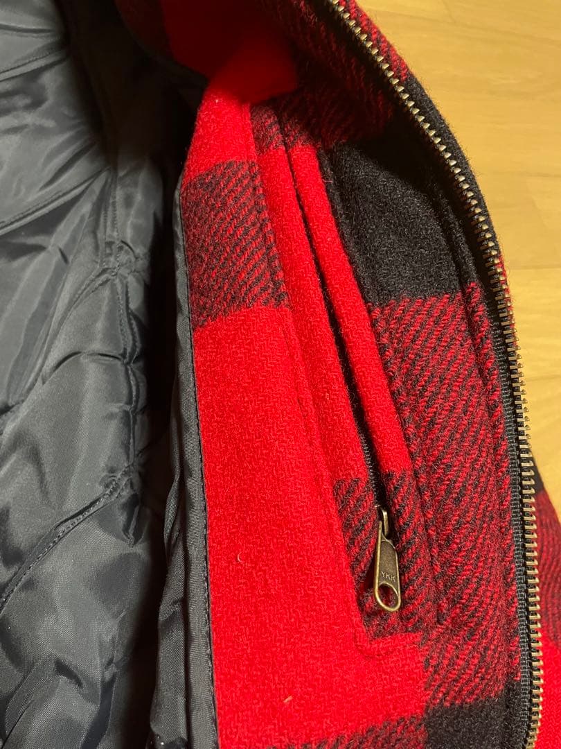 Woolrich レッド・ブジャケット