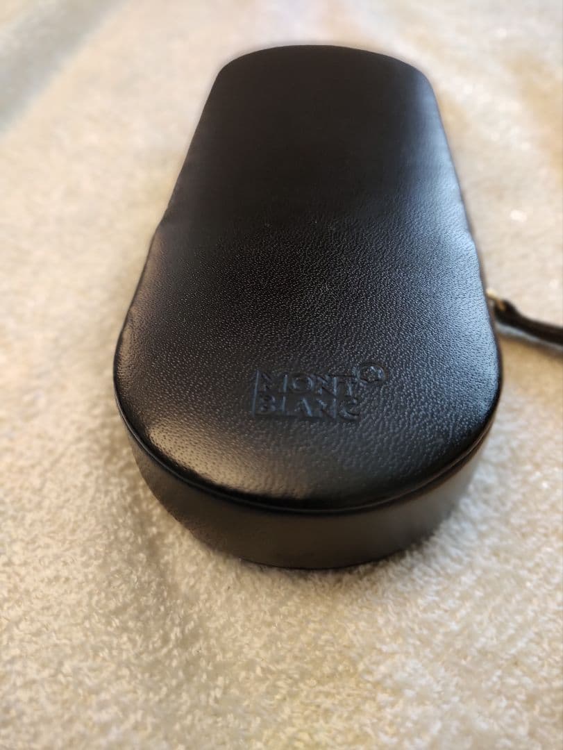 MONTBLANCペンケース3本さし