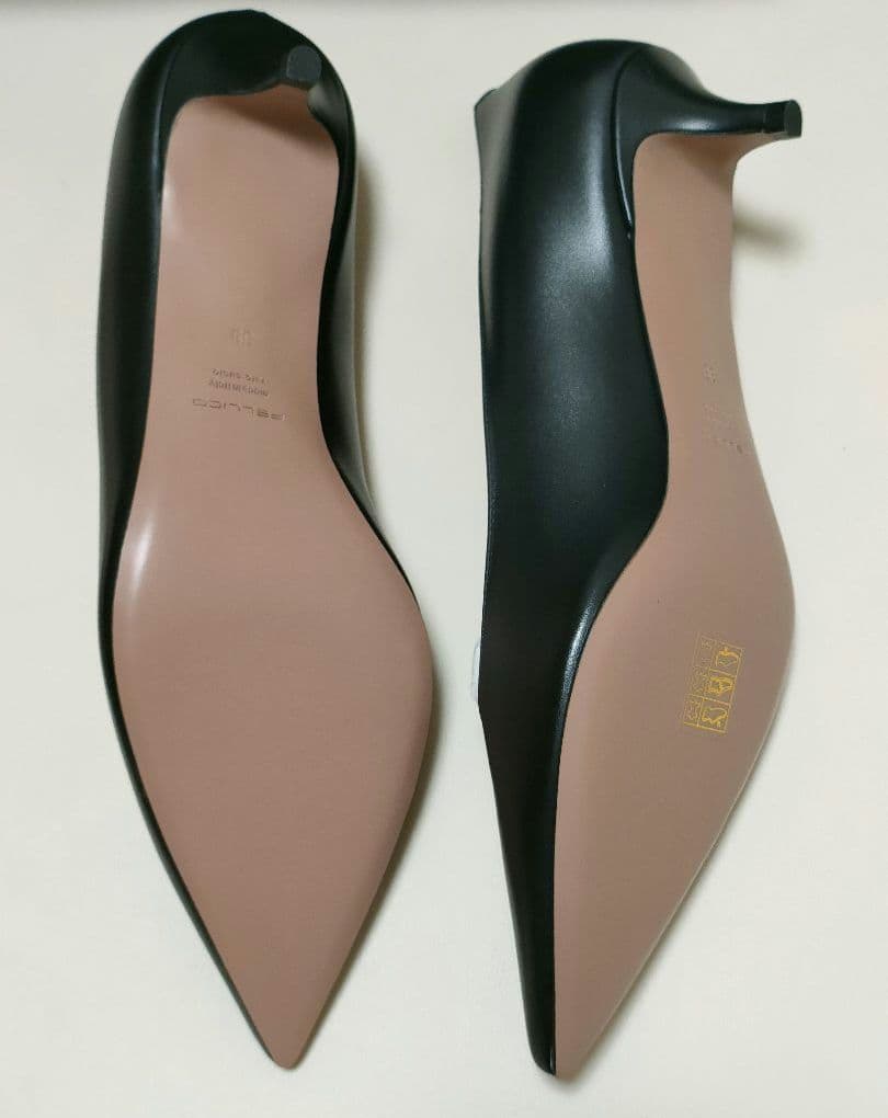 年末セール✨新品未使用✨PELLICO アネッリ パンプス　ブラック　38サイズ