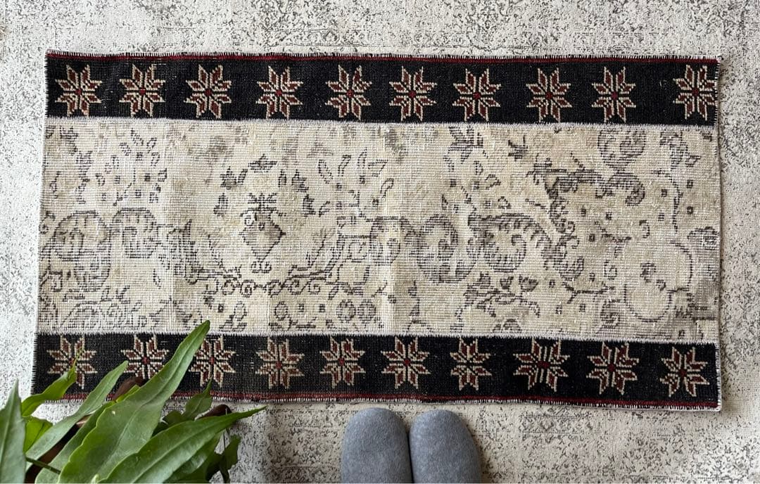 パッチワーク トルコヴィンテージラグ　深みネイビー×ベージュ　トルコラグ