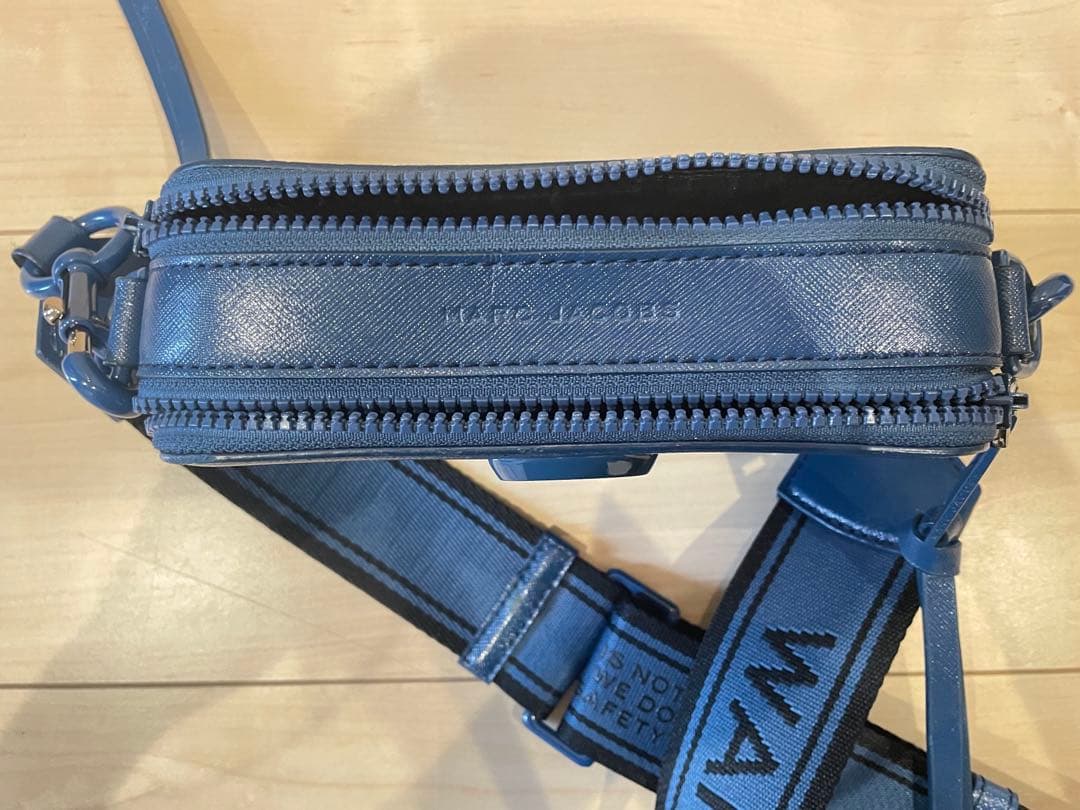 【マークジェイコブス MARCJACOBSショルダーバッグ スナップショット 】