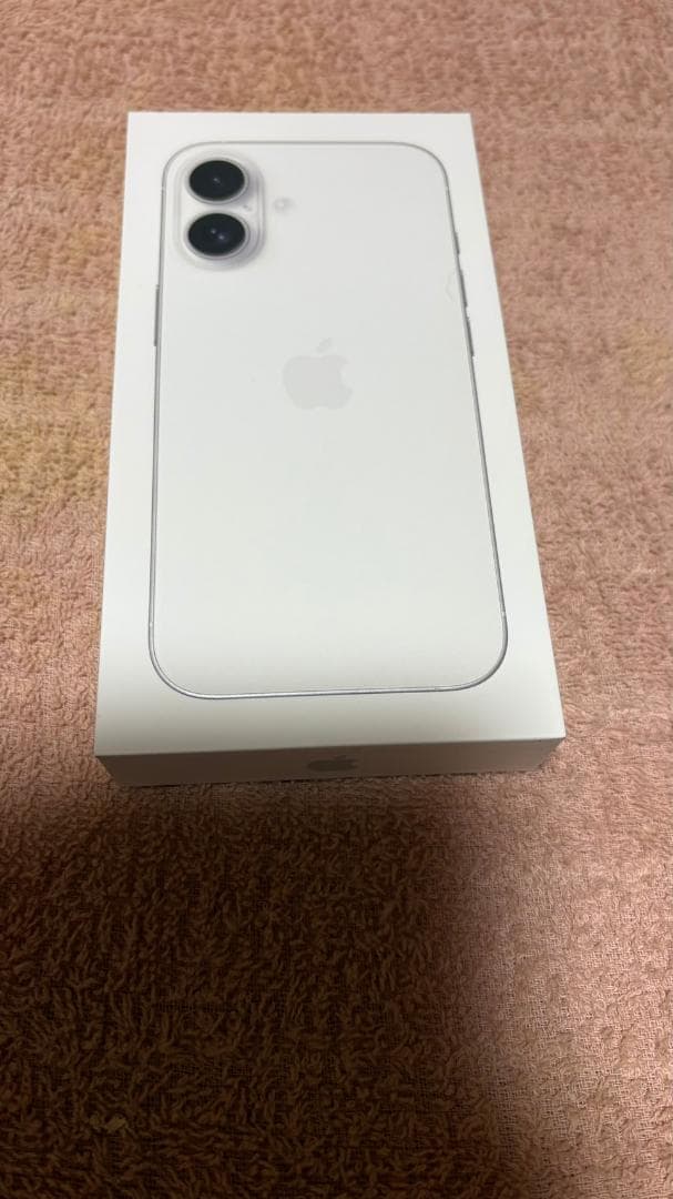 未開封　Apple iPhone 16 ホワイト 本体 256GB