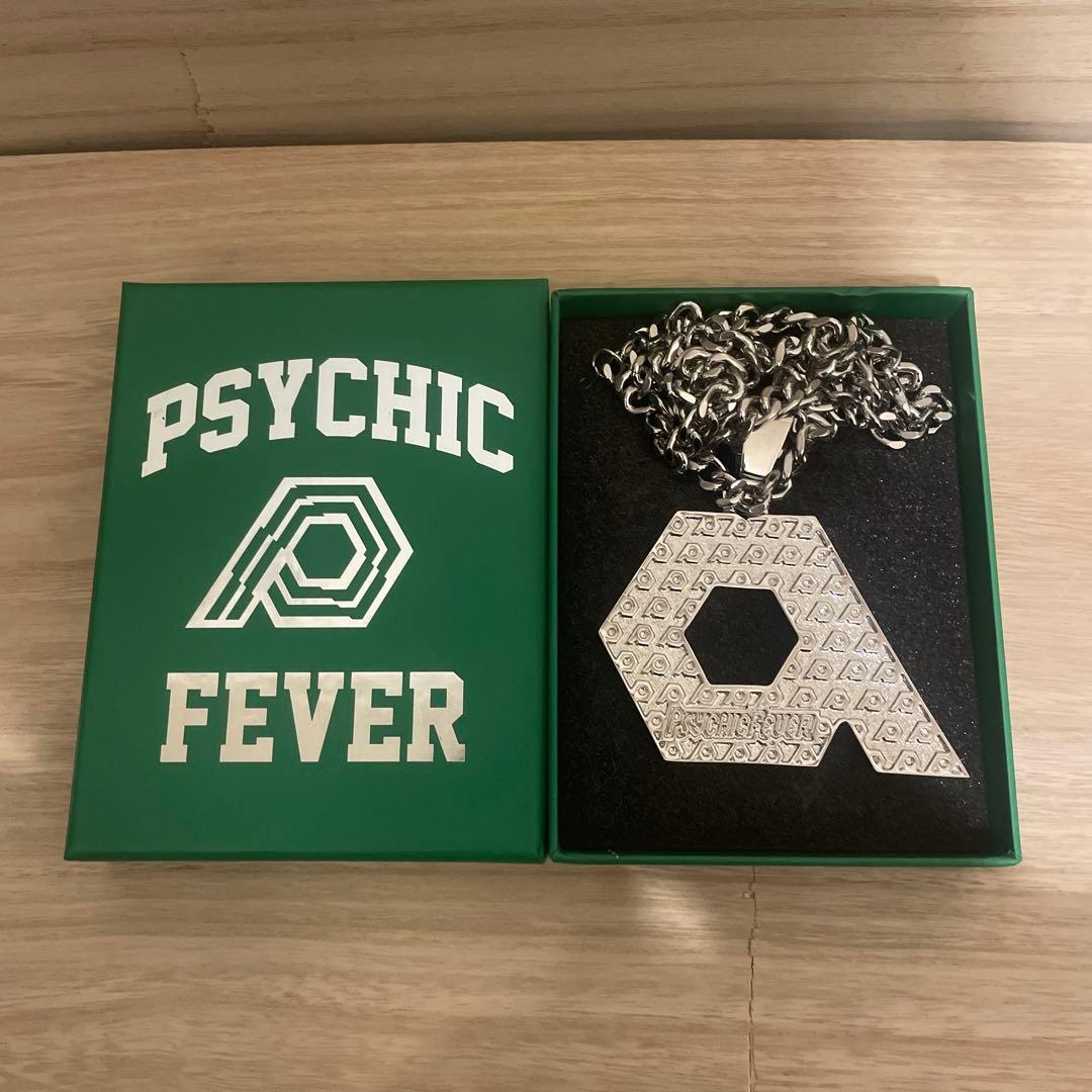 PSYCHIC FEVER 3rd Anniversary“P”Necklace