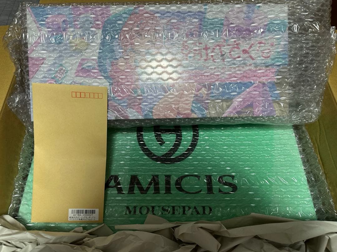 未開封　結城さくな×AMICIS ゲーミングキーボード+ マウスパッド+特典