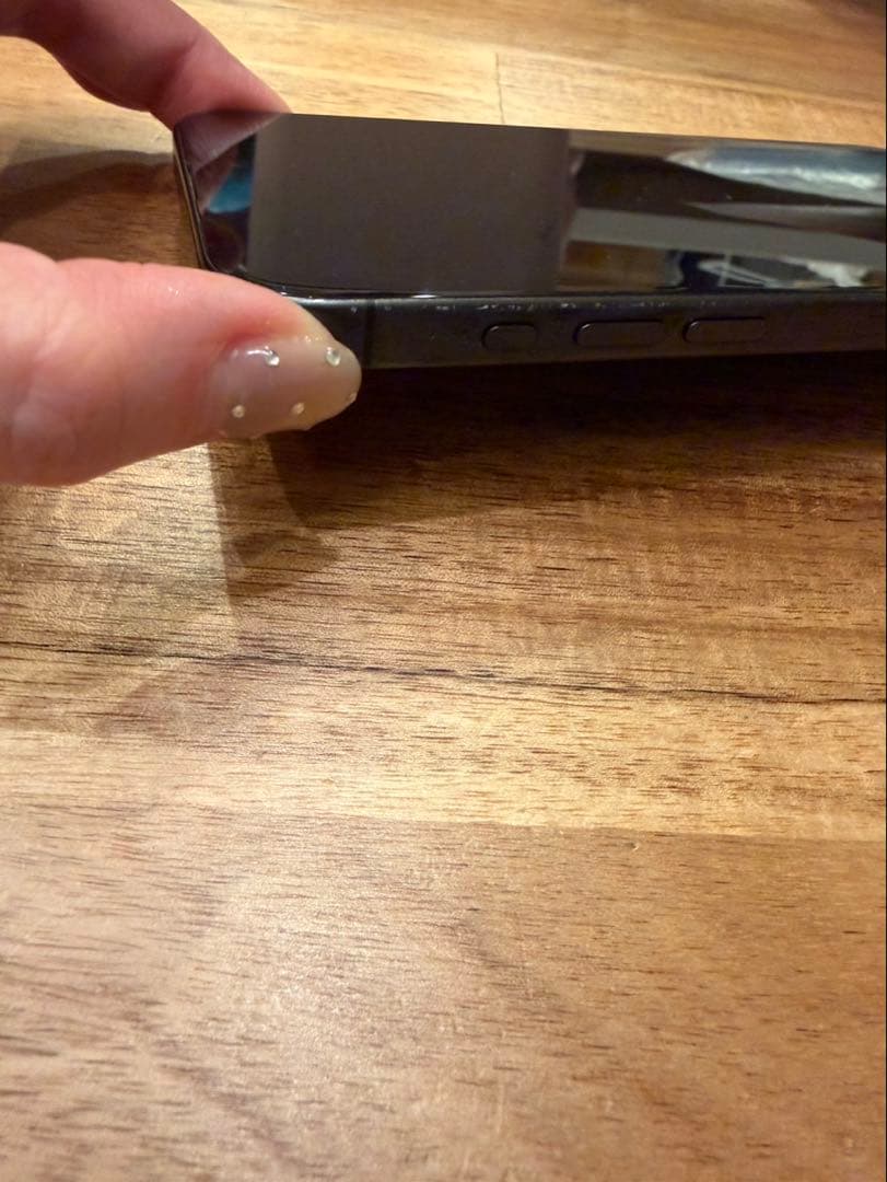 iPhone 15 Pro 256GB ブラックチタニウム simフリー