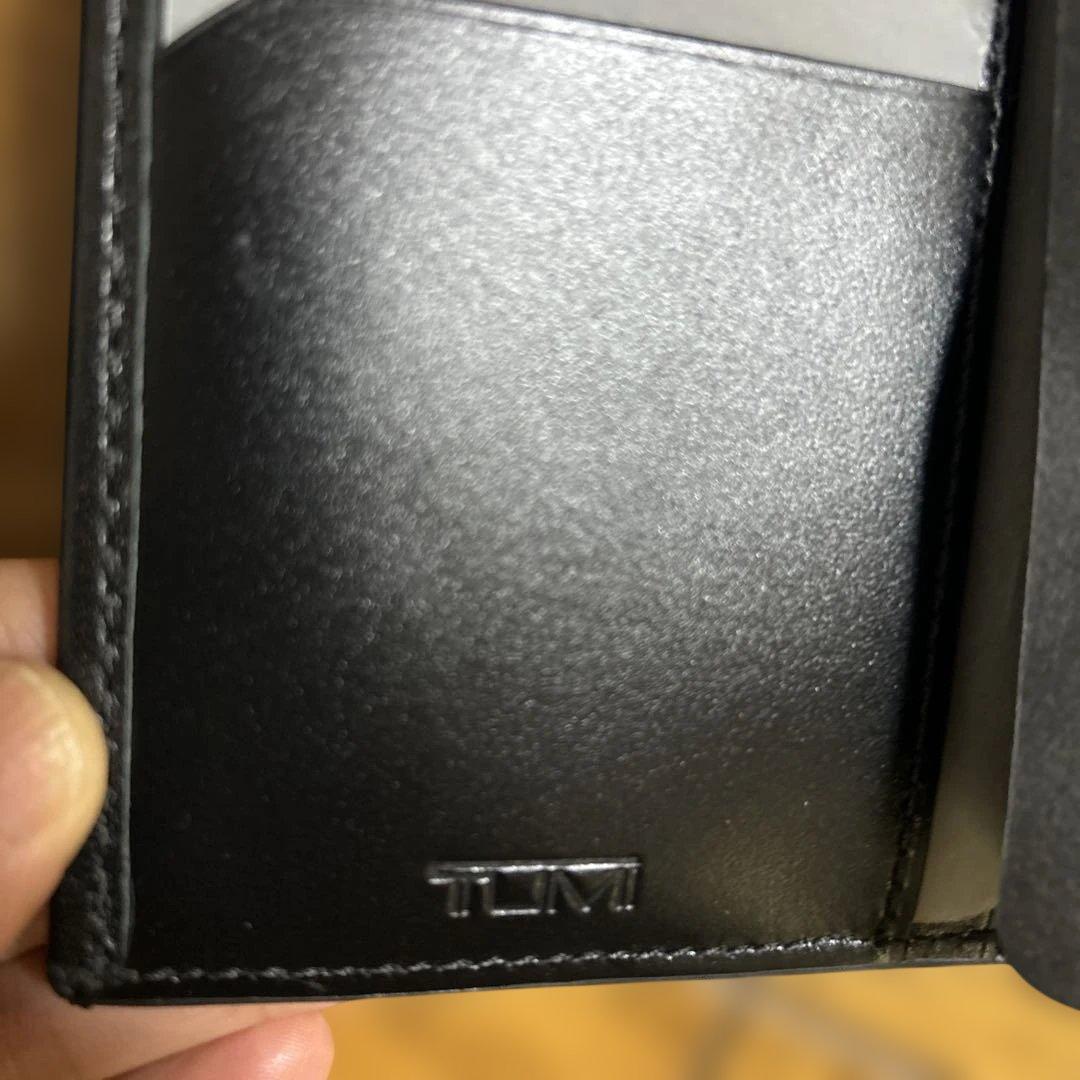 TUMI ブラック 長財布