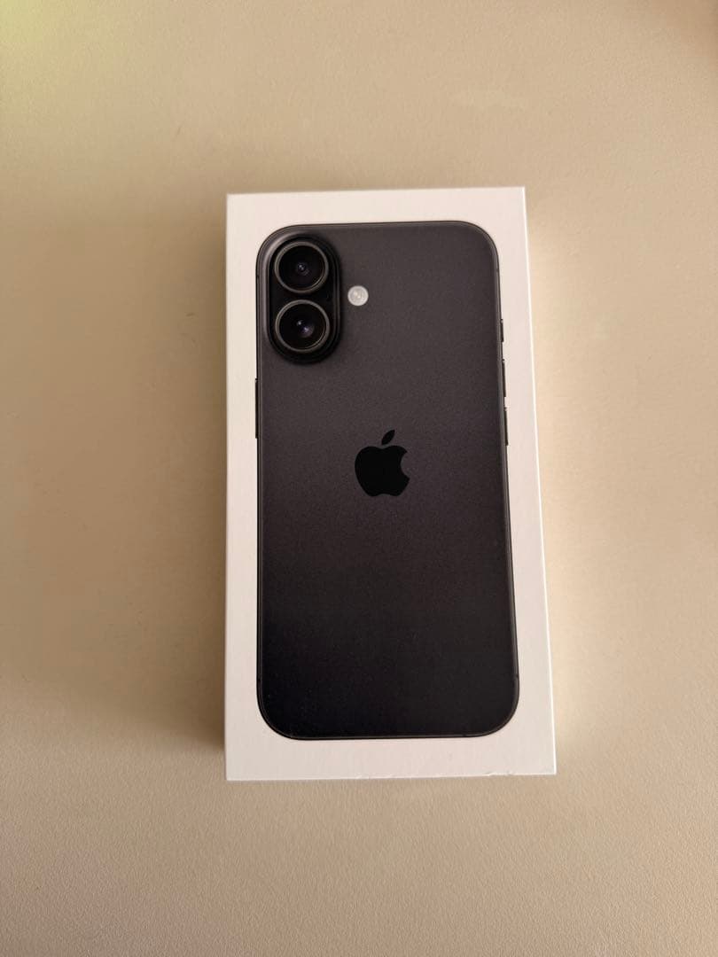 【今晩発送】Apple iPhone 16 256GB ブラックSIMフリー