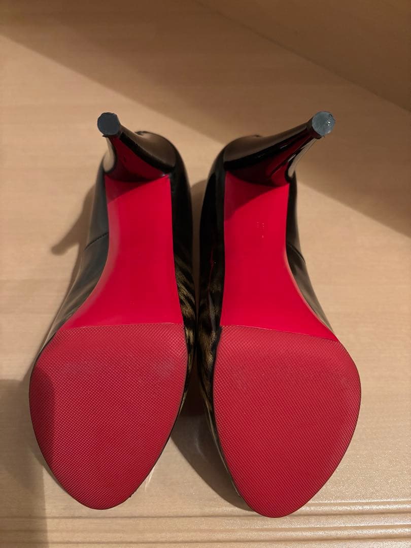 Christian Louboutin ヒョウ柄オープントゥハイヒール
