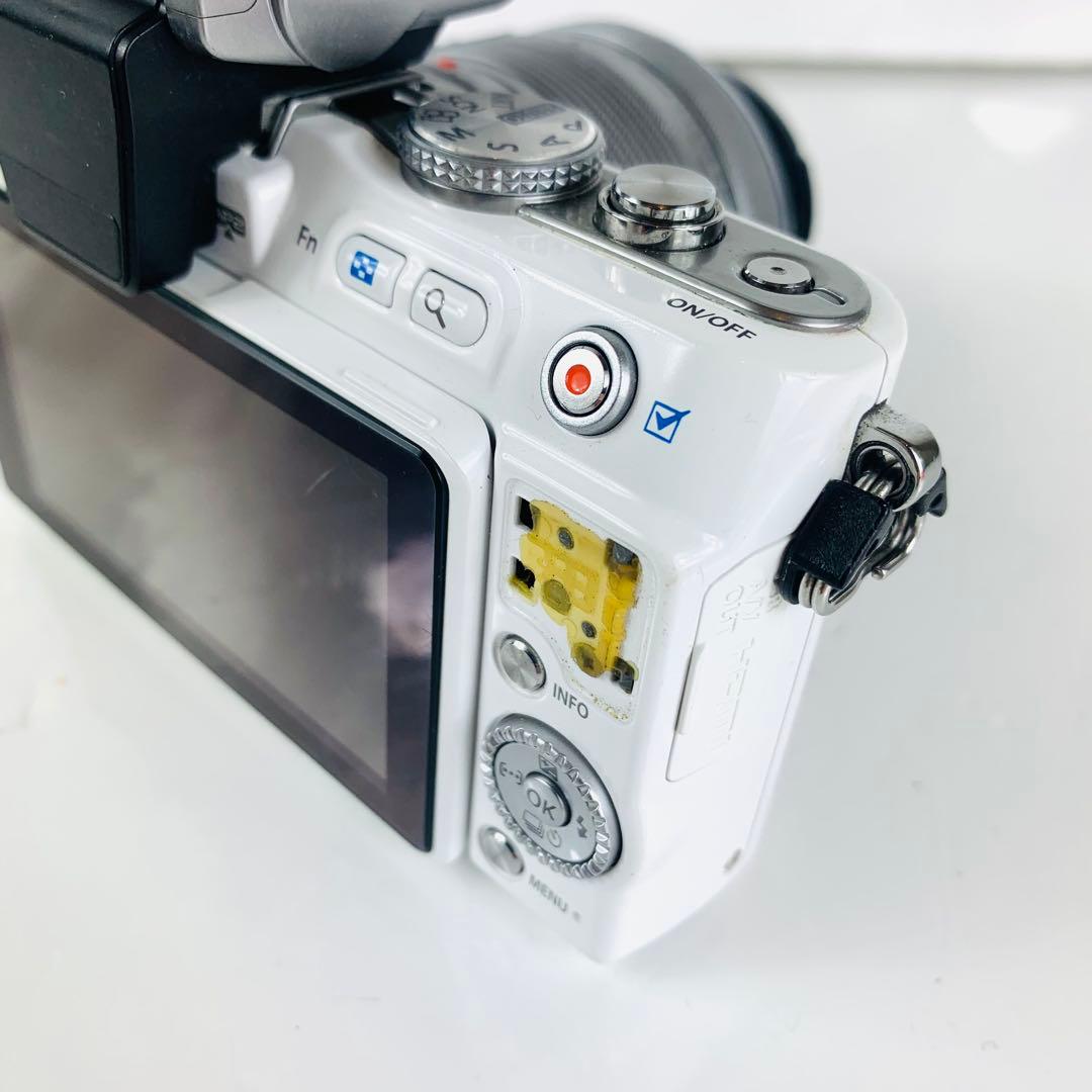 OLYMPUS オリンパス E-PL3 レンズセット バッテリー6個付き