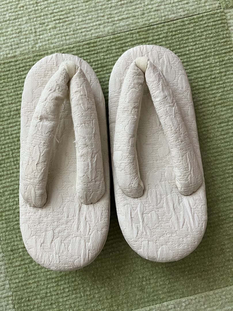 七五三　着物セット ピンクと白 子供用