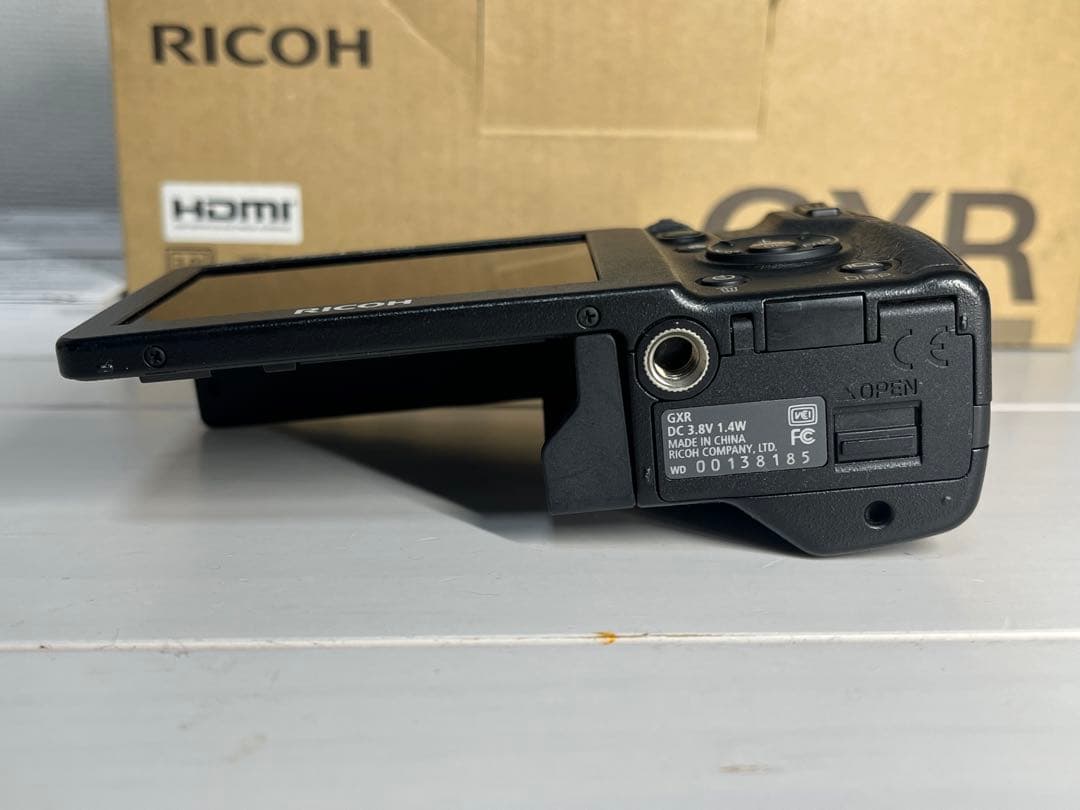 RICOH GXR ボディ