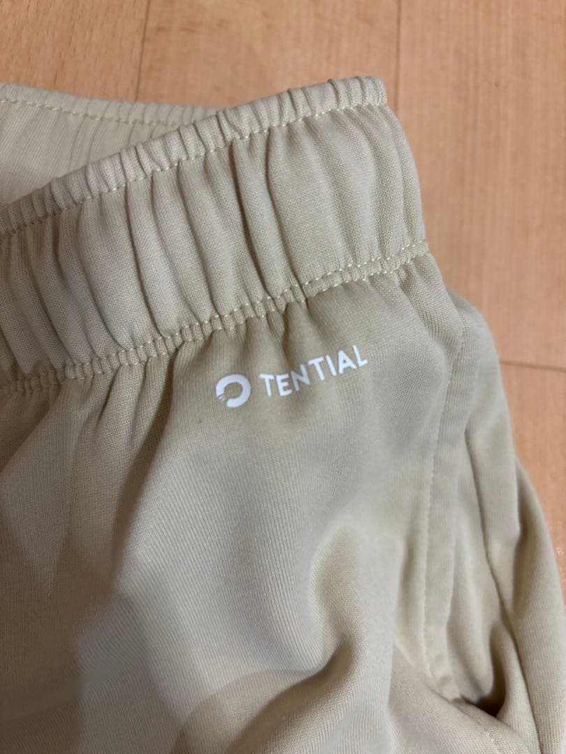 TENTIAL ベージュ 半袖パジャマセット　Mサイズ