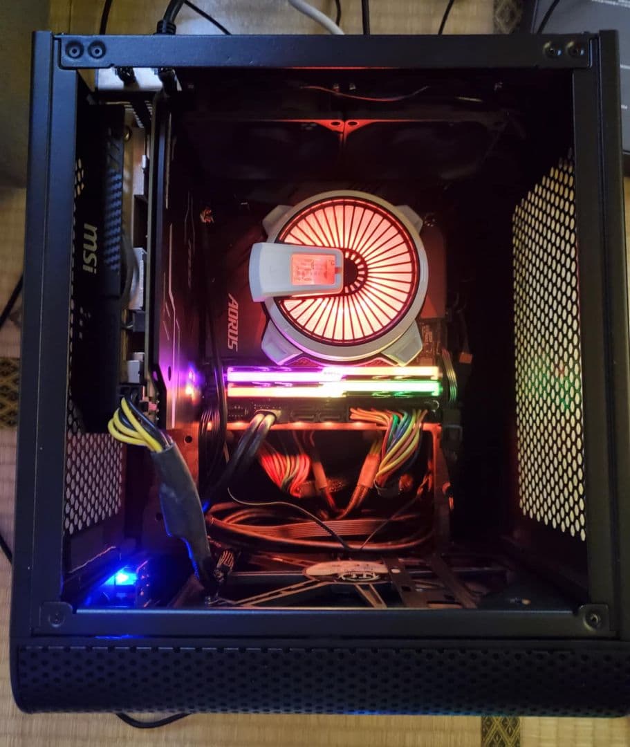 【2/7日まで価格】ミニケースデスクトップPC