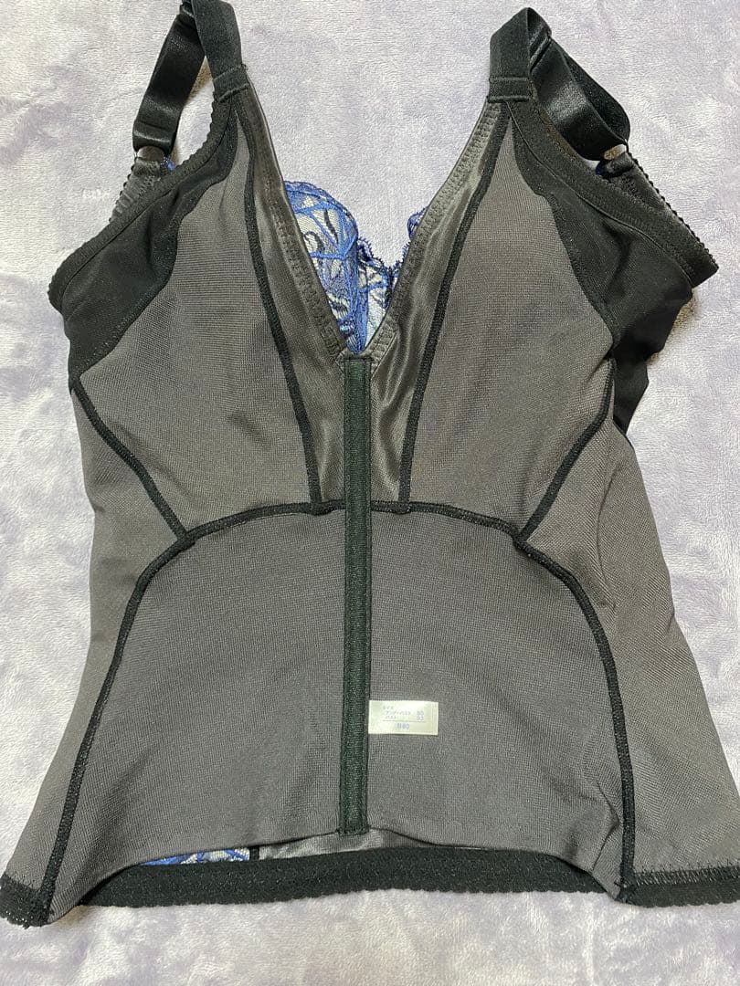 【新品】カーヴィシャス 1/2カップロング&ロングガードル