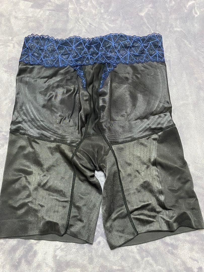 【新品】カーヴィシャス 1/2カップロング&ロングガードル