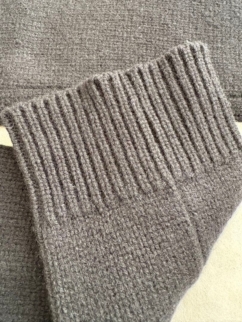 アパルトモン CARIAGGI レッグウォーマー 黒いリブ編みレッグウォーマー