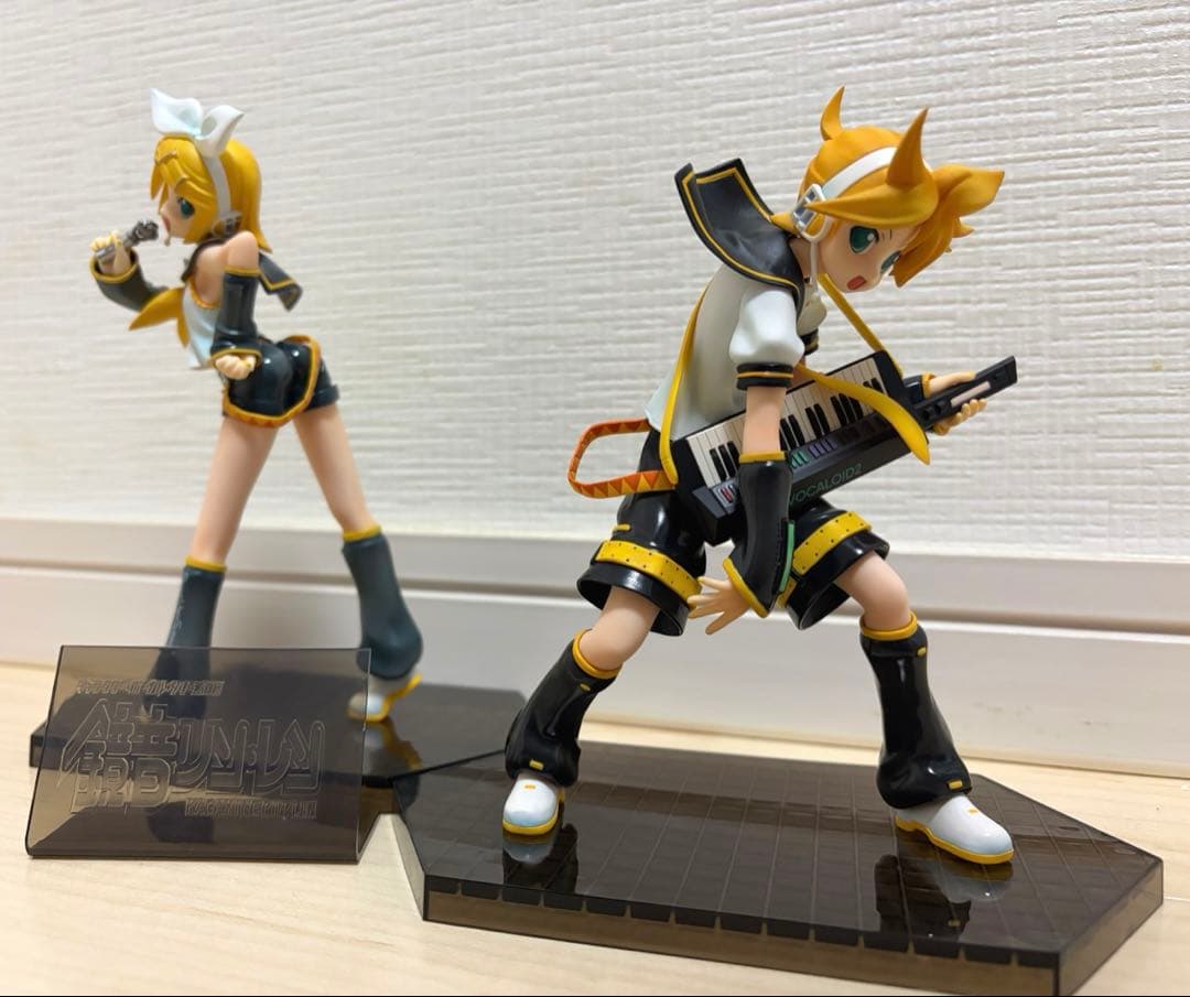 ボーカロイドフィギュア7体セット