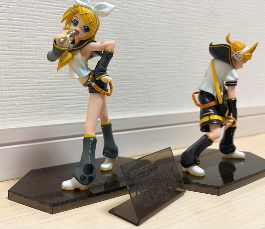 ボーカロイドフィギュア7体セット