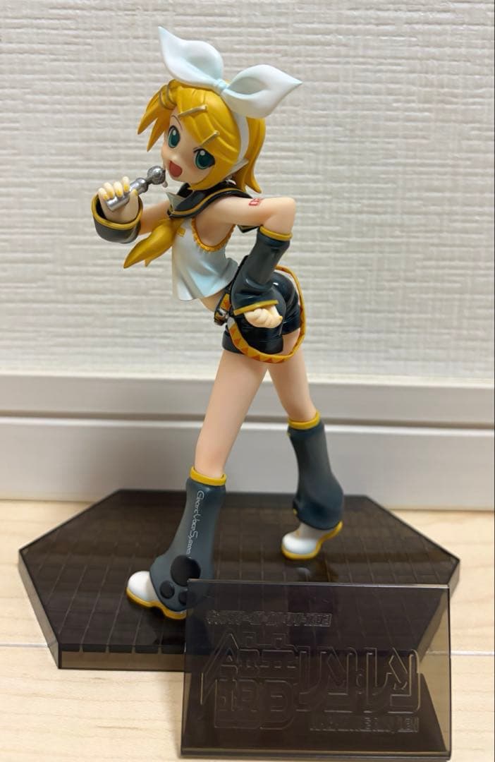 ボーカロイドフィギュア7体セット