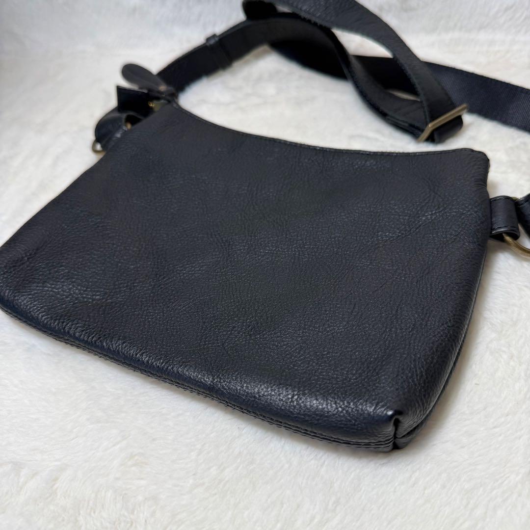 Japan Made屋　姫路レザー　ボディバッグ　ブラック　 黒　タクゾー