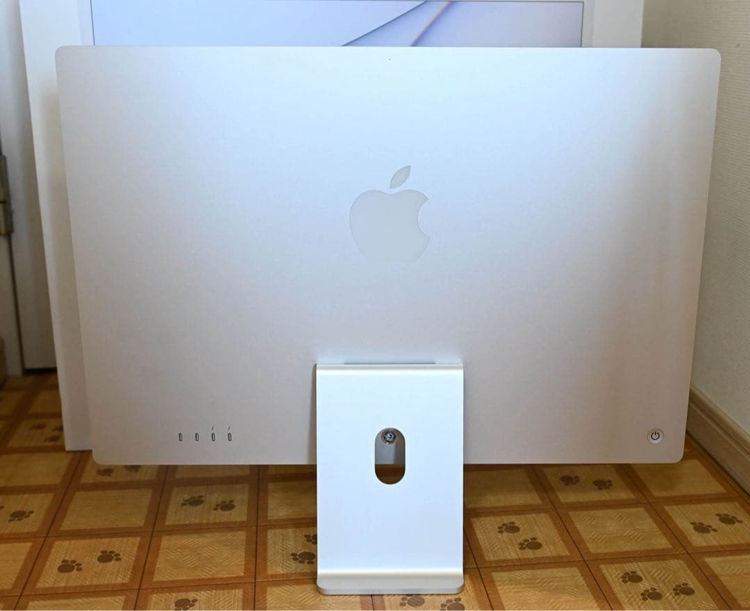 【訳あり】iMac 24インチ　M1 16GB/512GB モニターに横線あり