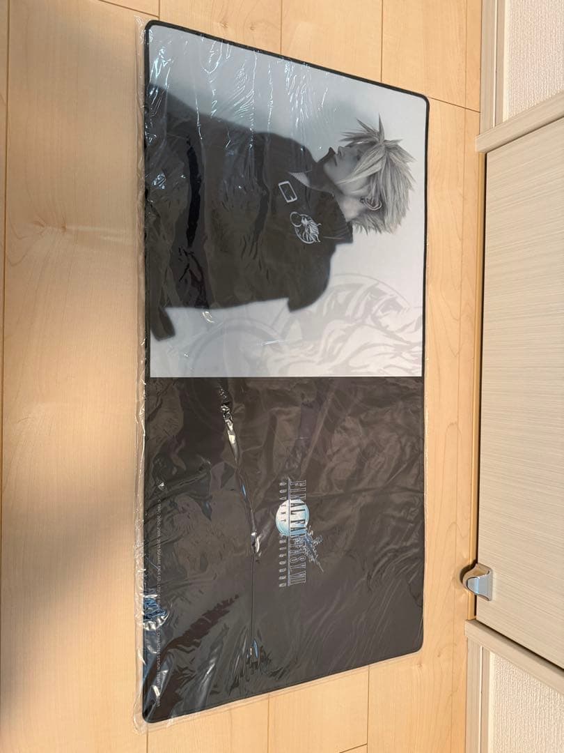 ファイナルファンタジー7クラウド マウスパッド　アドベントチルドレン