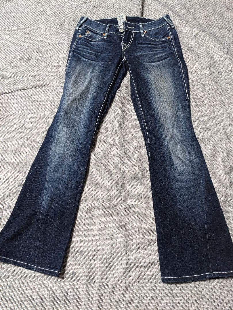 美品 TRUE RELIGION トゥルーレリジョン ブーツカット デニム