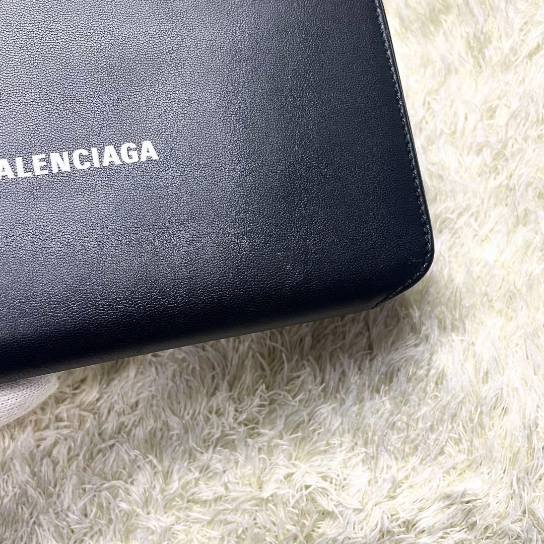 バレンシアガ 長財布 ラウンドファスナー エブリデイ レザー ブラック