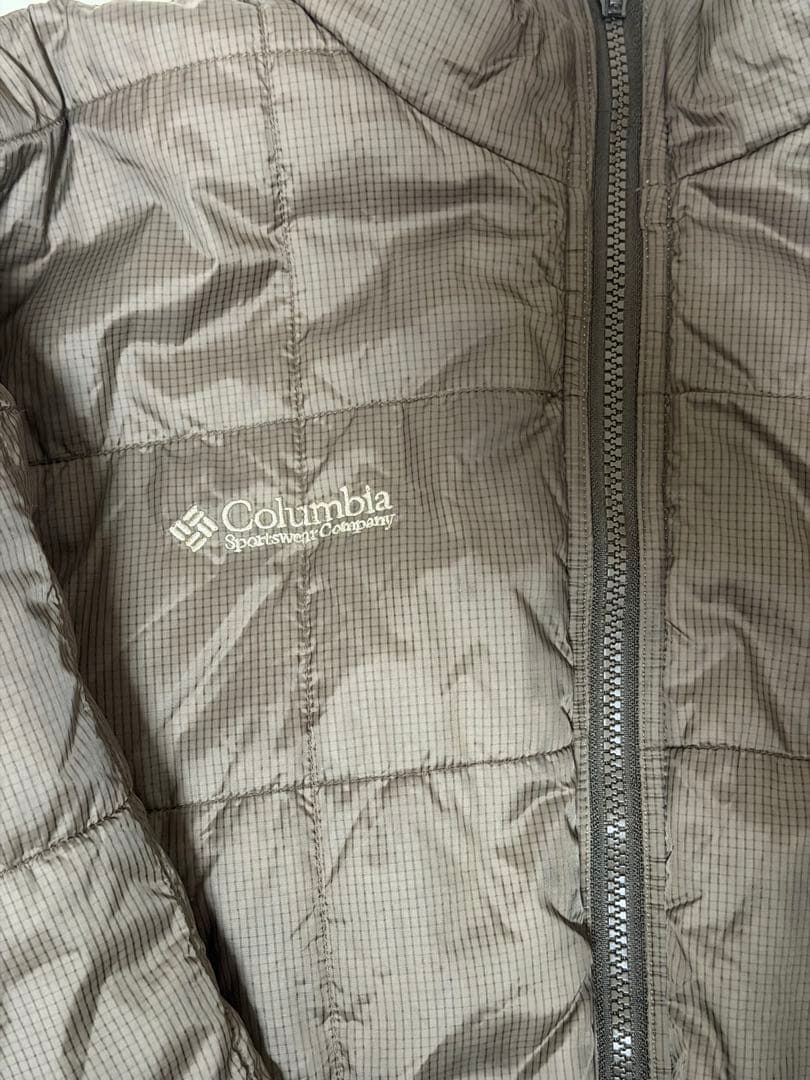 Columbia リバーシブル　ダウンジャケット