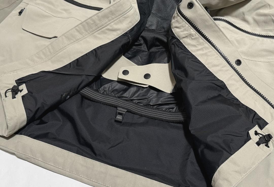 新品 マウンテンハードウェアFirst TracksスノージャケットUS:XXL