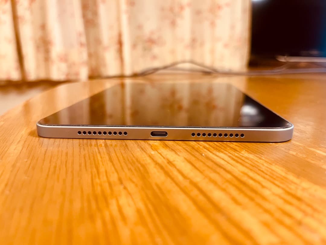 iPad mini A17 pro ブルー 本体 + MePadKey