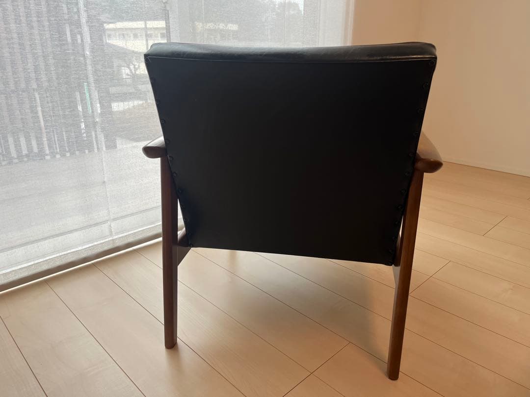 【カリモク60】Kチェア　1シーター　スタンダードブラック