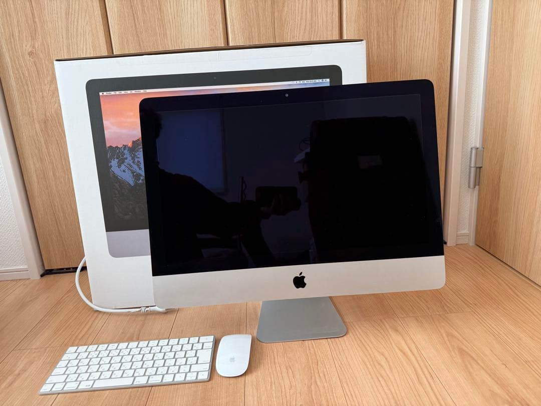 iMac (21.5-inch, Late 2015) キーボード、マウス付き