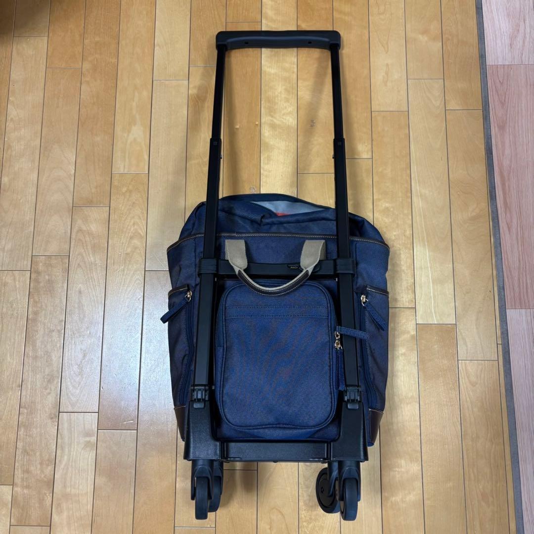 SWANY ネイビー キャリーバッグ