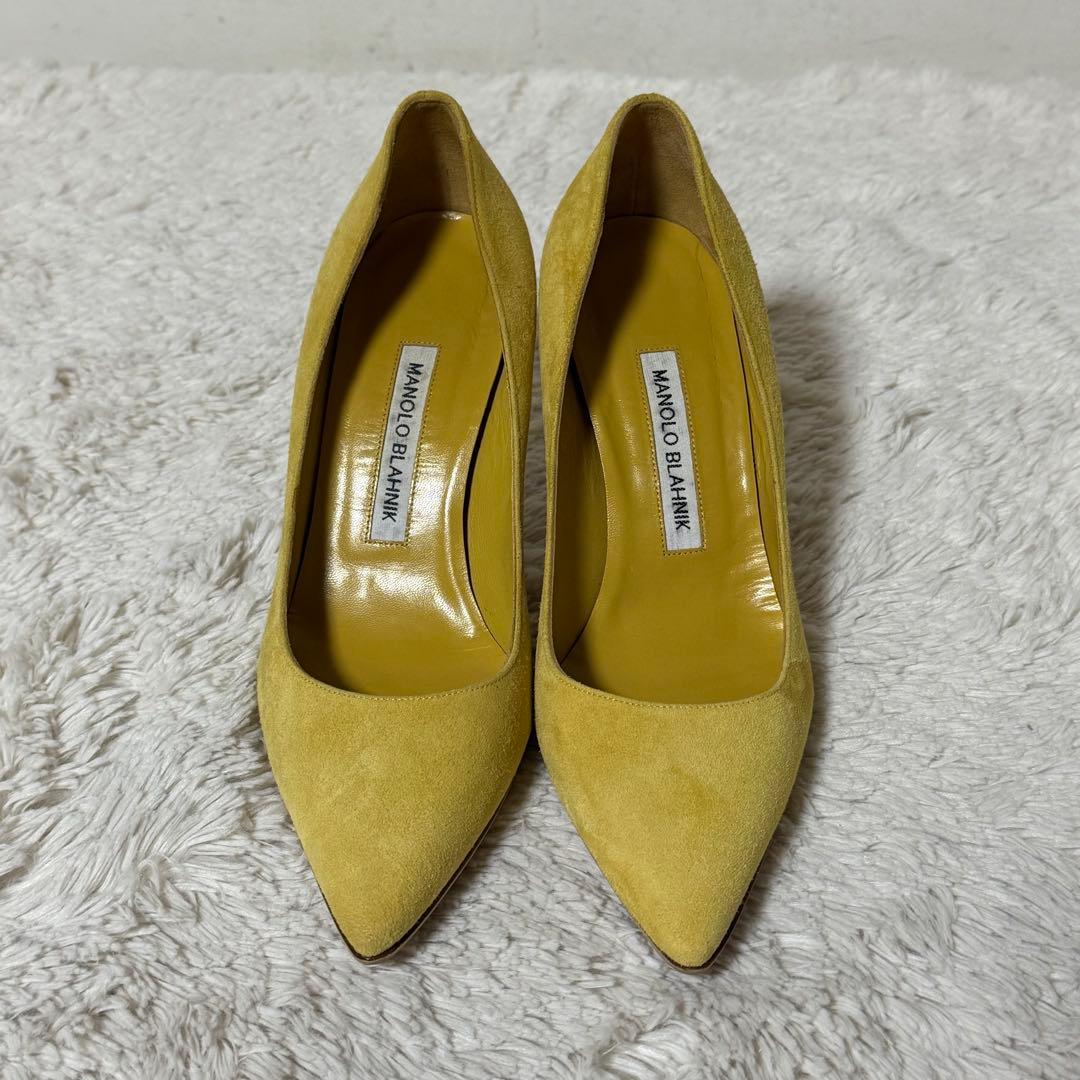 ⭐️未使用級⭐️　マノロブラニク　スエードパンプス　ポインテッドトゥ　イエロー