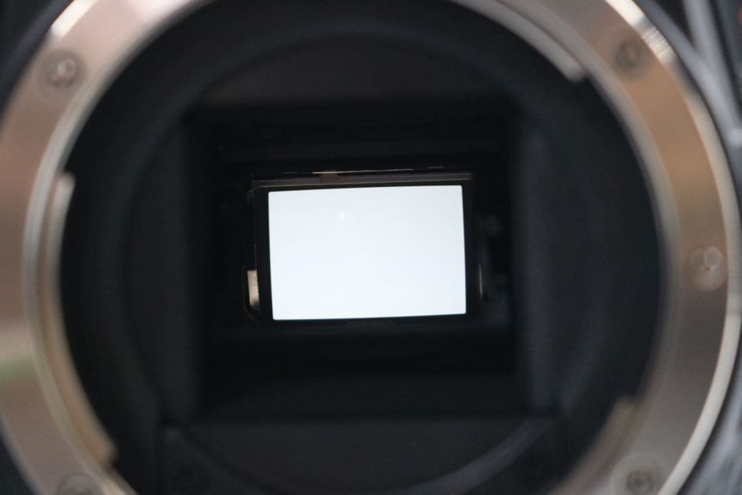 ボディ新品級 【Canon EOS Kiss X8i ダブルレンズセット】