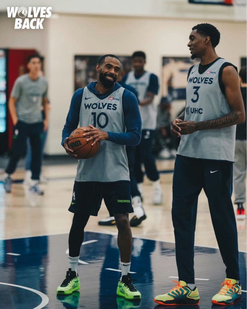 ウルブズ NBA25シーズン選手支給品リバーシブルプラクティスパンツSサイズ